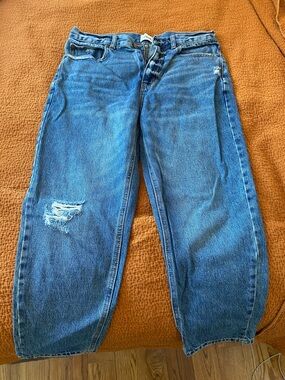Classic Blue Men's Relaxed Denim Jeans